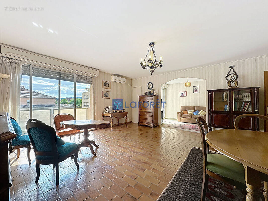 Appartement à DRAGUIGNAN