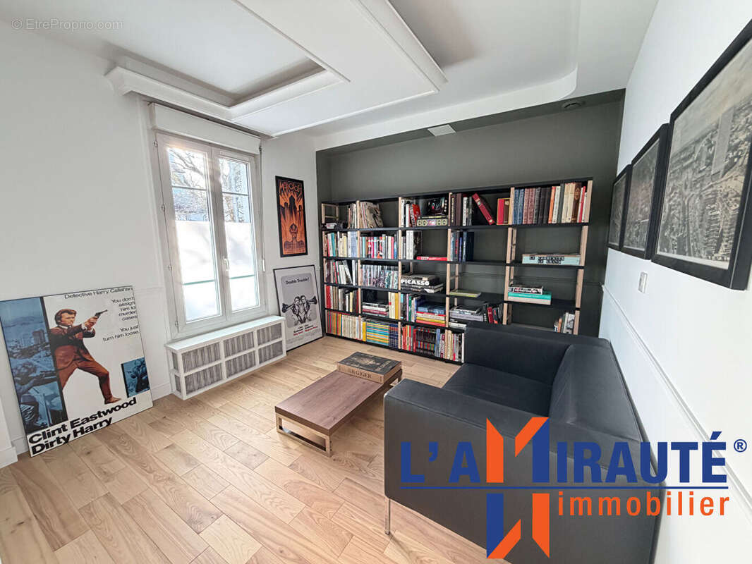 Maison à SARTROUVILLE