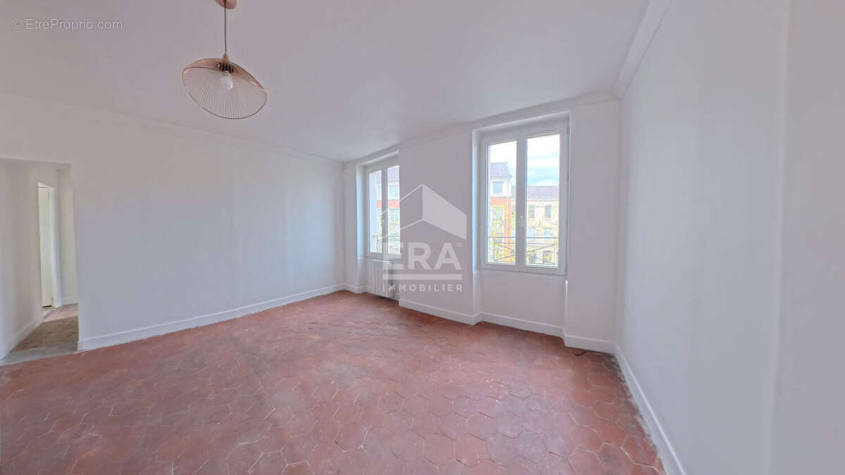 Appartement à SAINT-DENIS