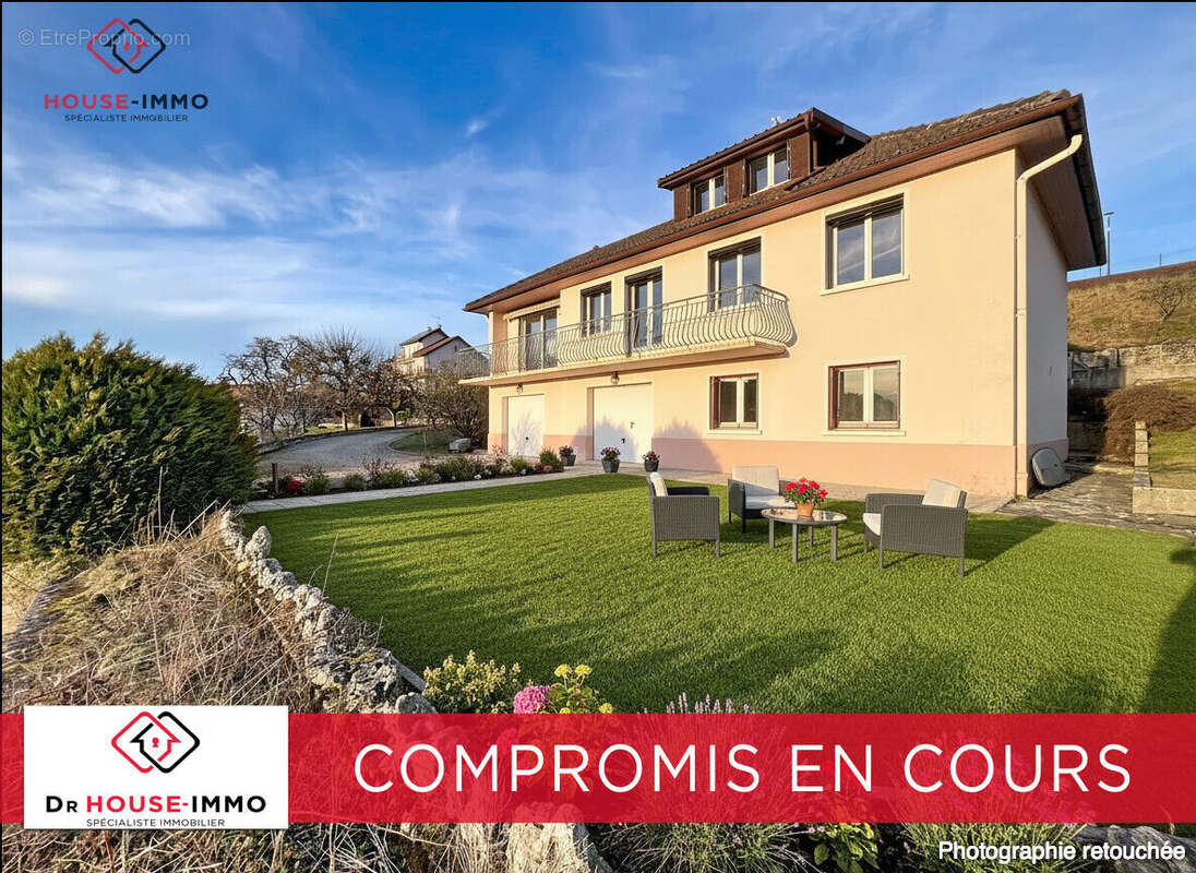 Maison 120 m² à Clairvaux-Les-Lacs  - photo 2