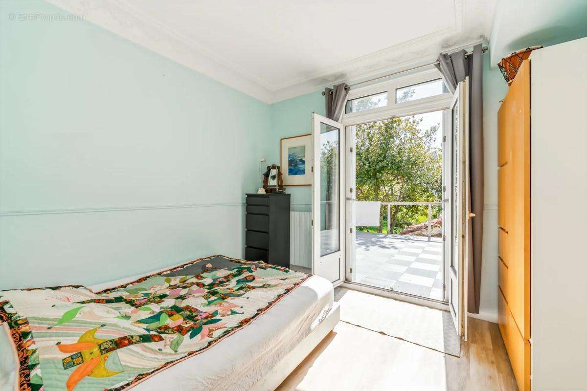 Maison à SAINT-CLOUD