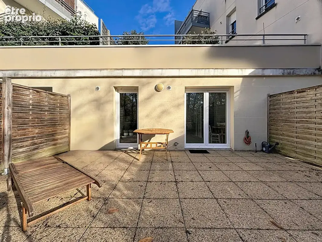 Appartement t2 - grande terrasse  - 2 parking - photo 12