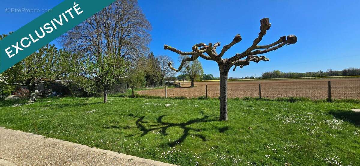 Photo 2 - Maison à RIOUX