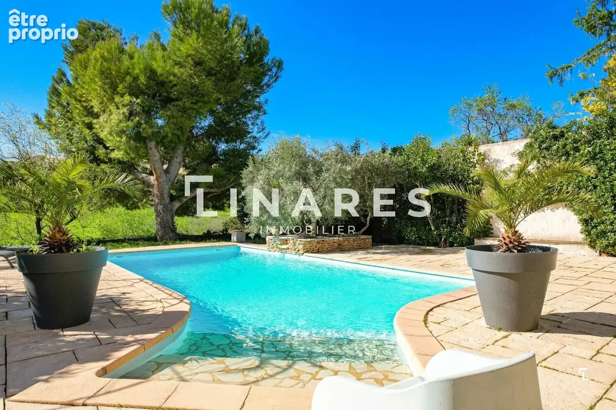 LA SELVAGGIA - Villa T7 de 190m2 - Parcelle 1137m2 - Piscine - 13190 ALLAUCH - photo 9