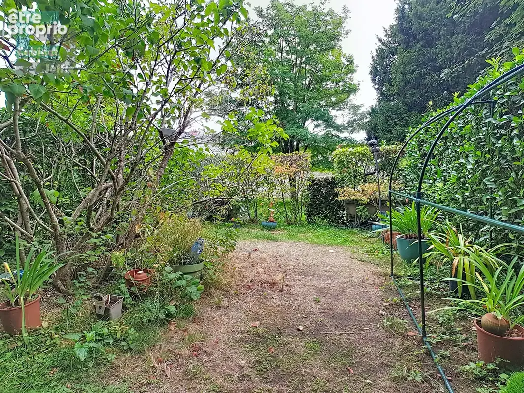Studio - 27,26 m2 - Loué et meublé - jardin privatif - photo 10