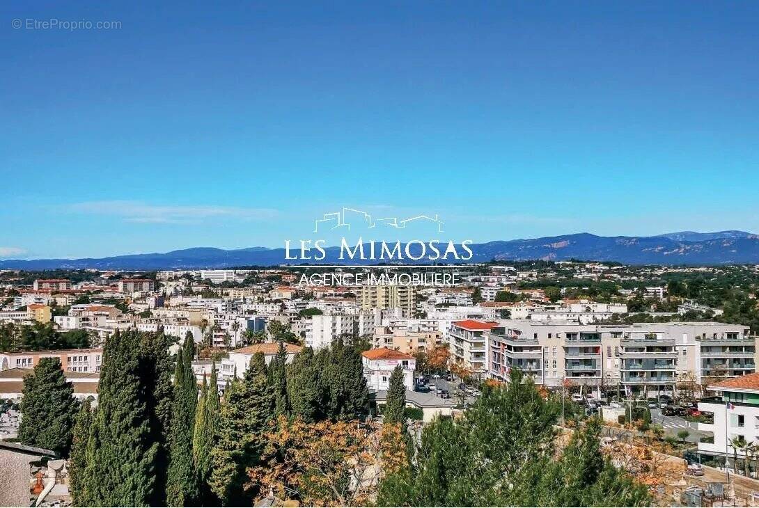 Appartement à SAINT-RAPHAEL