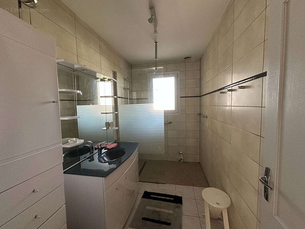 Maison à BOURCEFRANC-LE-CHAPUS