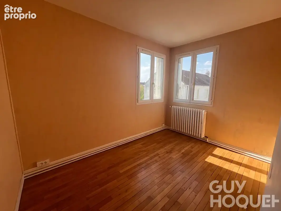 À vendre à CHATEAUDUN (28200), appartement de 47 m². - photo 4