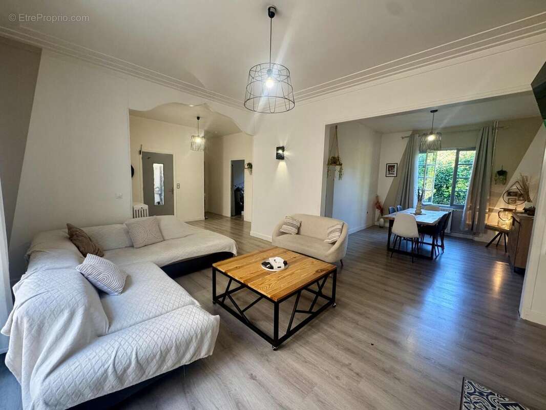 Photo 2 - Maison à VILLENEUVE-SUR-LOT