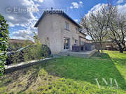 Maison à FLEURIEUX-SUR-L'ARBRESLE