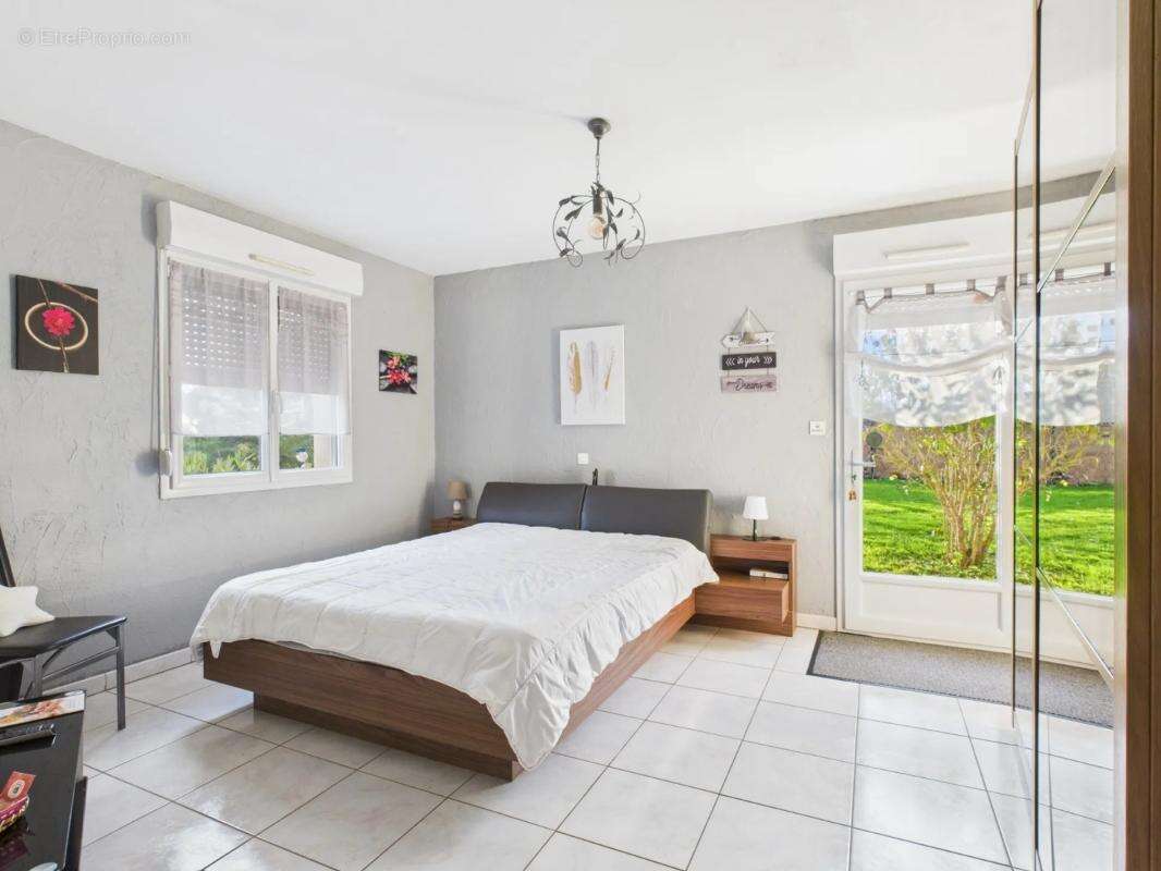 Maison à SAINT-MAURICE-EN-RIVIERE