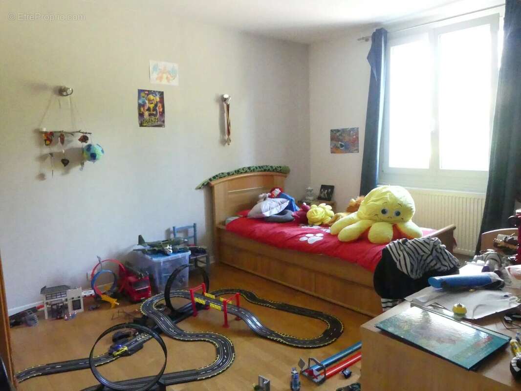 Maison à SAINT-MAURICE-LES-COUCHES