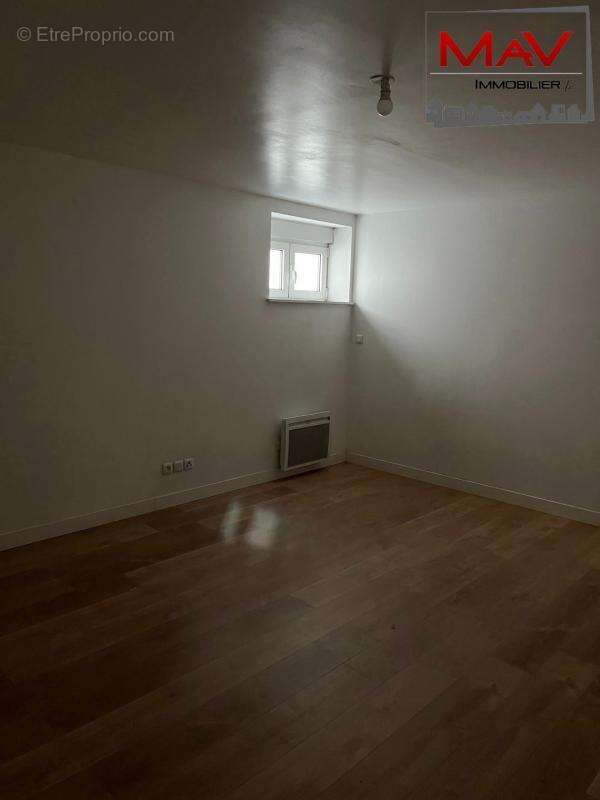 Appartement 415 m² à Tourcoing  - photo 12