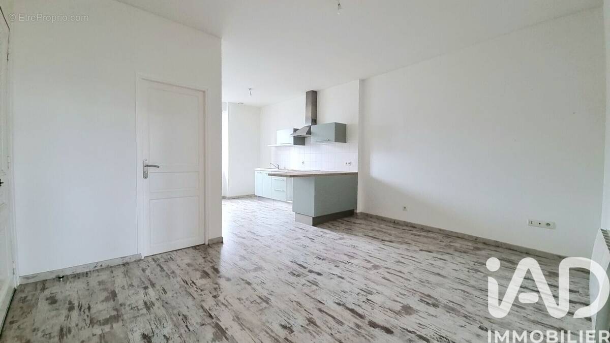 Photo 1 - Appartement à SAINT-CHAMOND