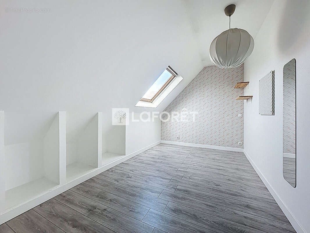 Maison à CHAMPIGNY-SUR-MARNE