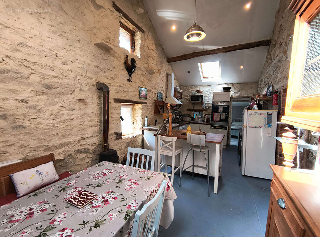 Maison à BOURGANEUF