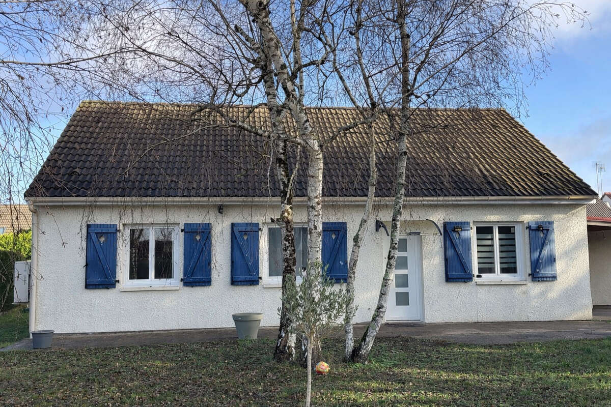 Maison à SAINT-AY