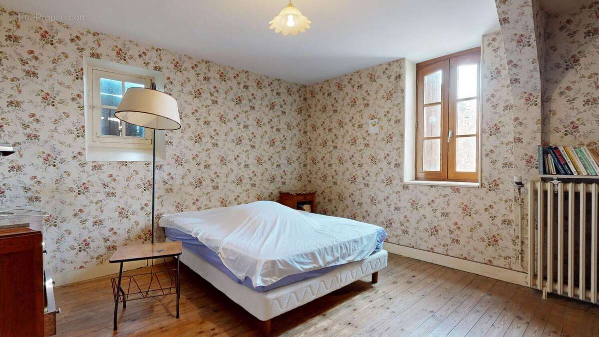 Ensemble immobilier de deux maisons avec fort potentiel ! - photo 16
