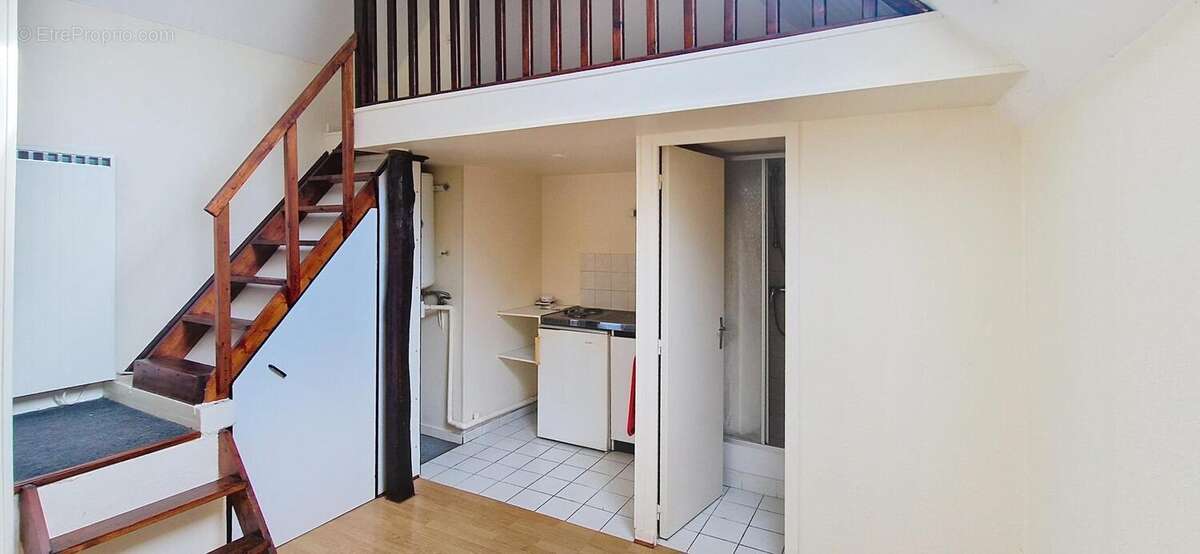 Photo 2 - Appartement à VILLIERS-ADAM