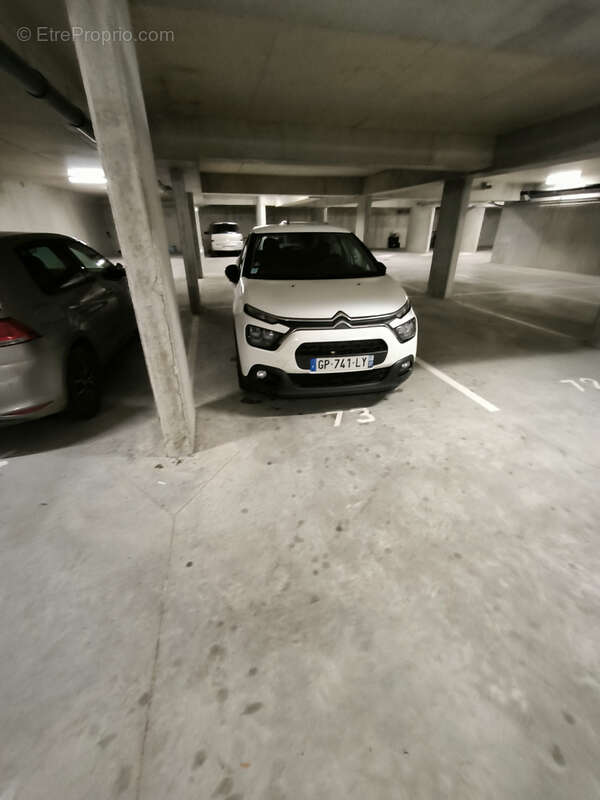 Parking à TOURS