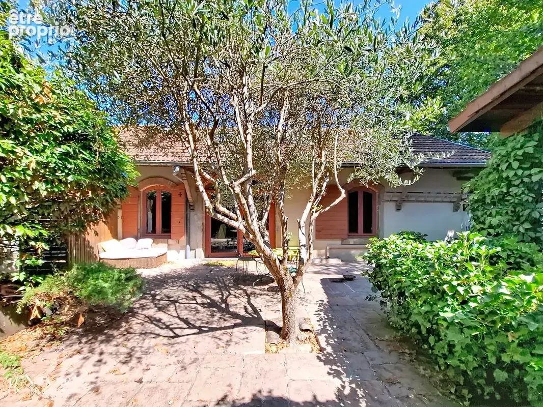 Rare, dans maison vigneronne de caractère , appartement de de 11 pièces de 210 m2 avec jardin et piscine - photo 34