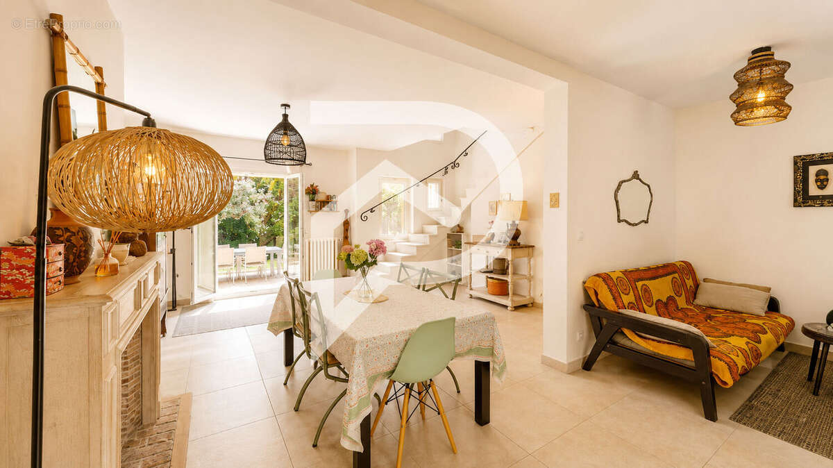 Maison familiale 158 m² avec piscine à Maule - photo 5