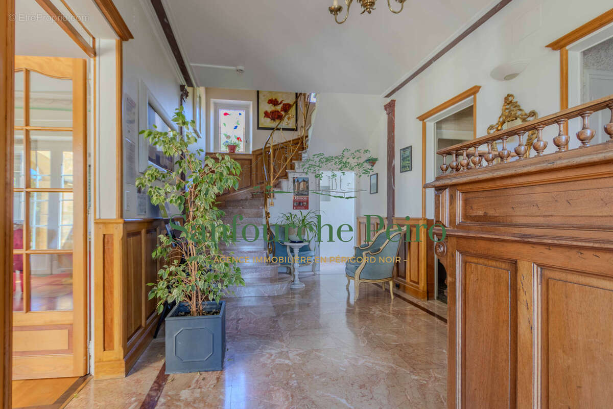 Maison à SARLAT-LA-CANEDA
