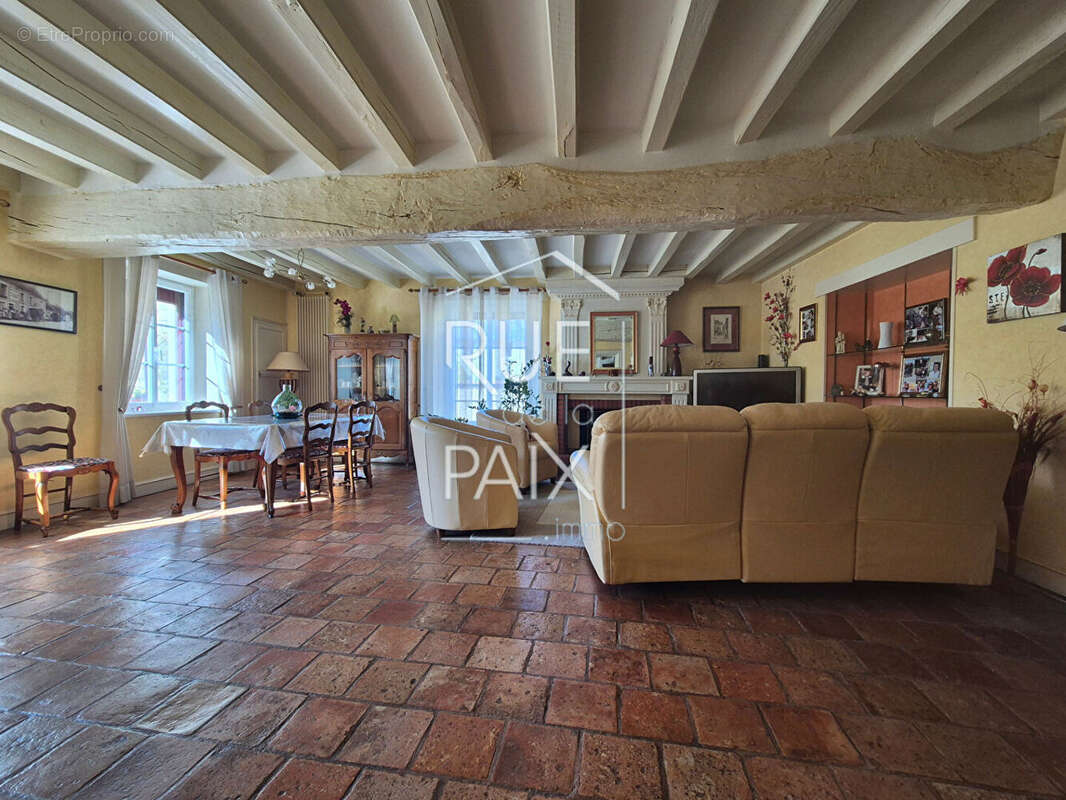 Maison Loudun - 4 chambres - 169 m2 - photo 9