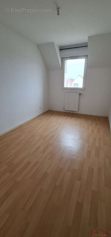Appartement à CHANTELOUP-EN-BRIE