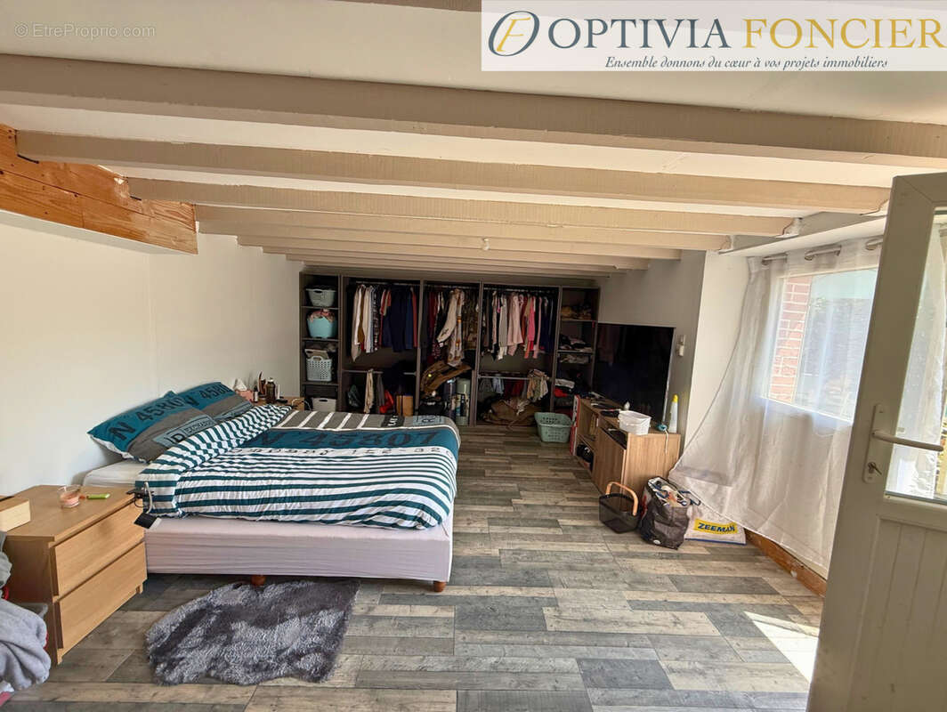 Maison à LE SEL-DE-BRETAGNE