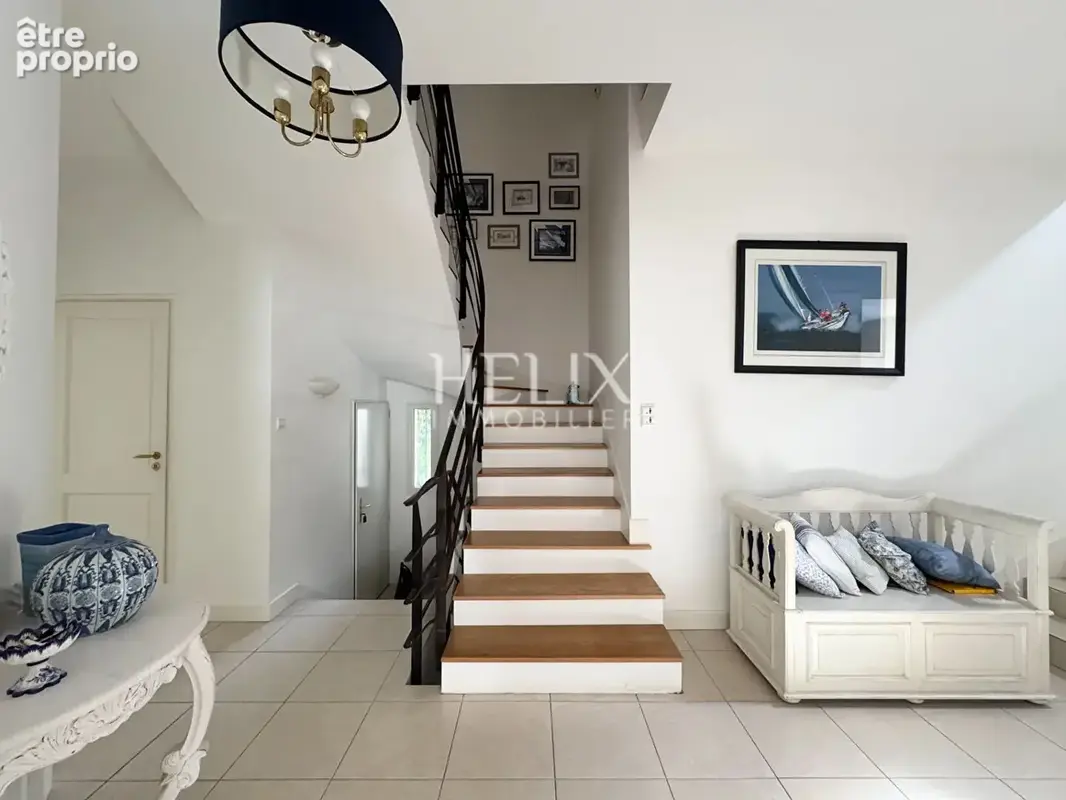 Magnifique maison contemporaine aux volumes généreux à L'Etang La Ville de 249 M² - photo 10