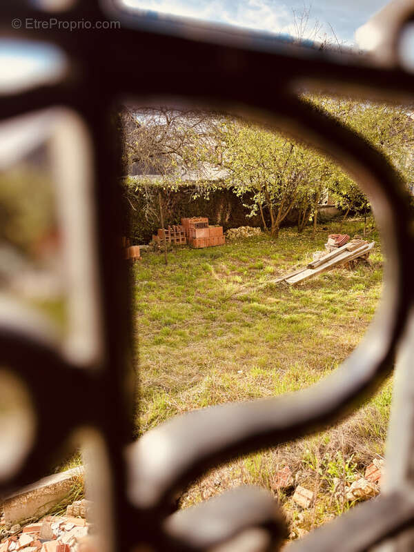 Maison à MONTIGNY-SUR-VESLE