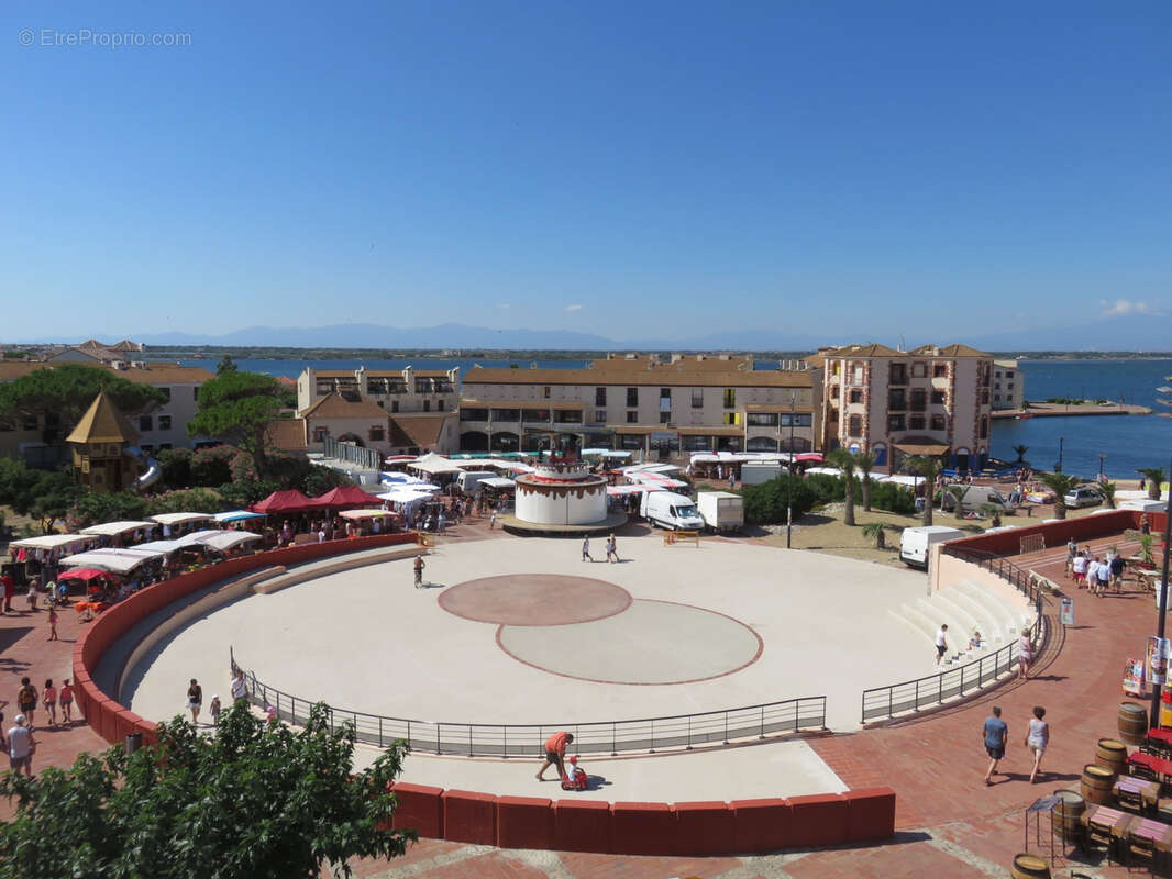 Rare !!! Superbe T2 en RDC avec terrasse de 23 m2 et vue panoramique Port & Canigou à Cap Coudalère (Le Barcar - photo 18