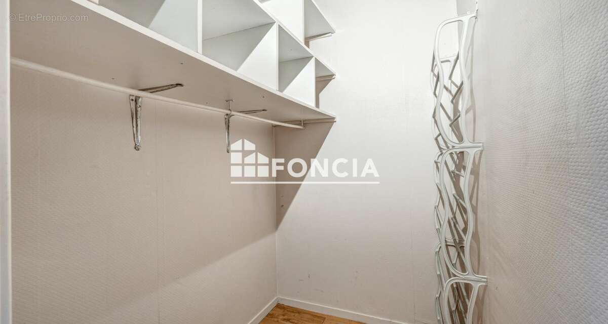 Appartement à BOUGIVAL