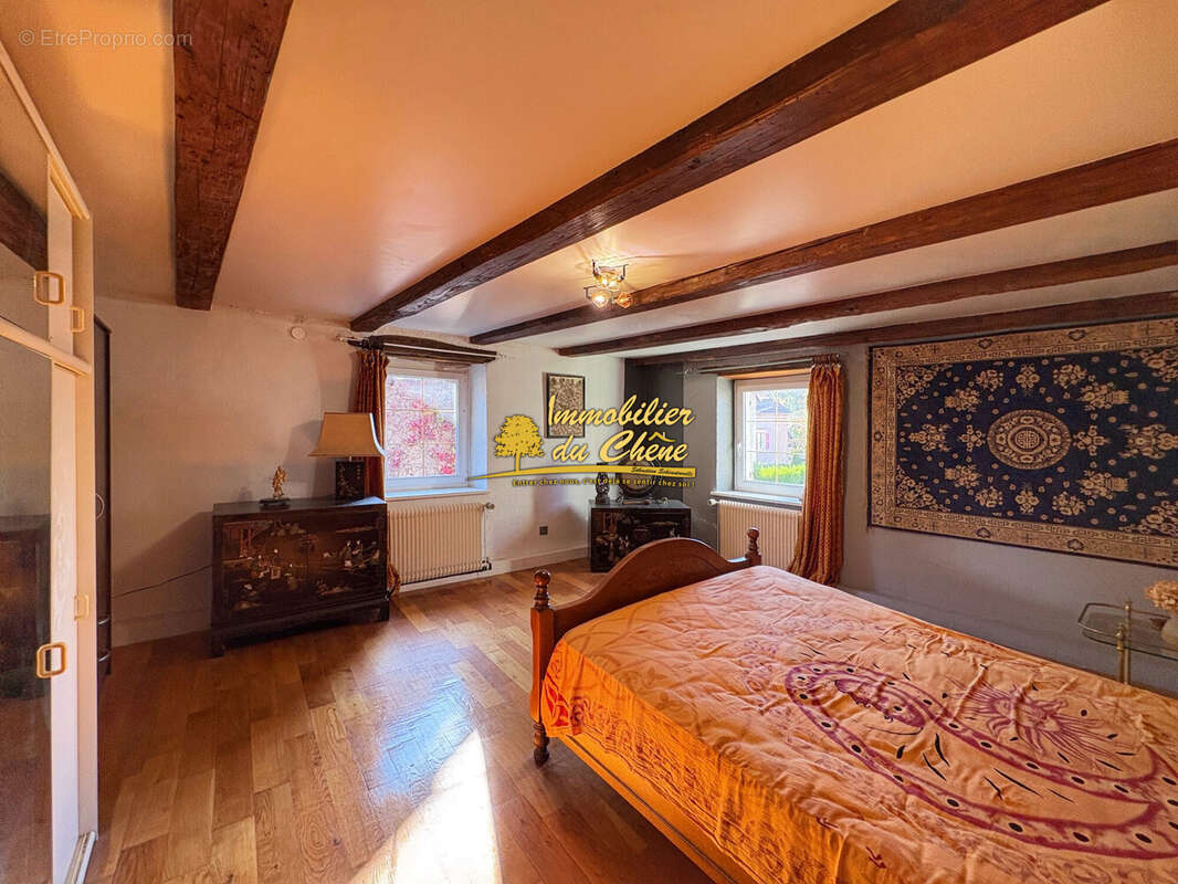 Maison à CHAMPAGNEY