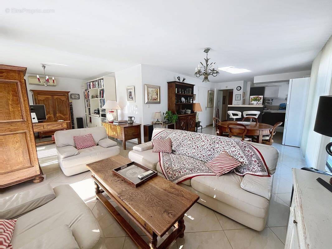 Appartement à SAINT-RAPHAEL