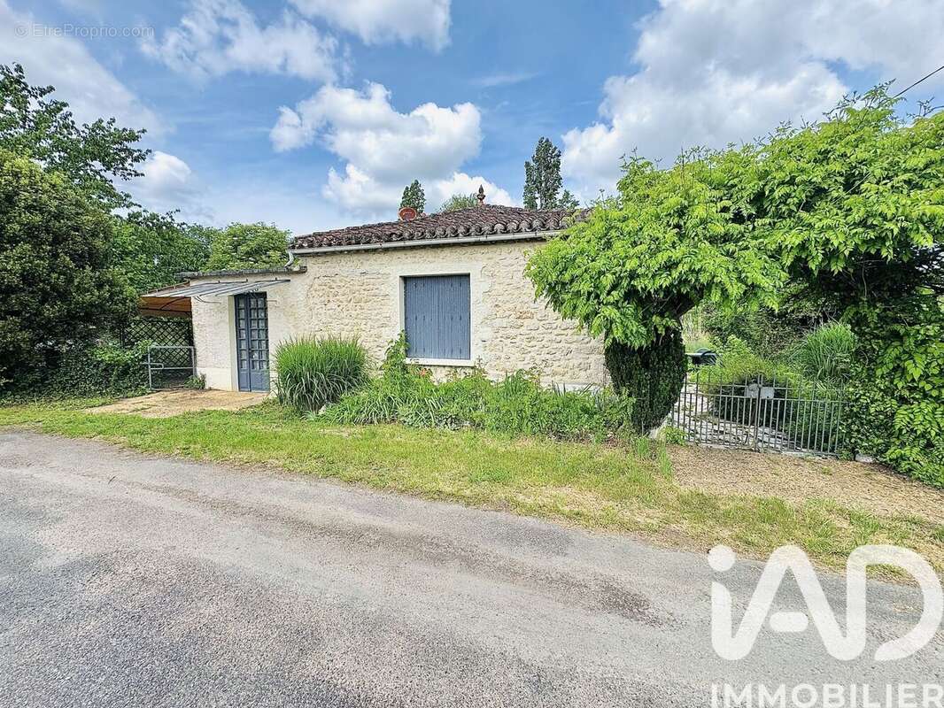 Maison 92 m² à Vire-Sur-Lot  - photo 2