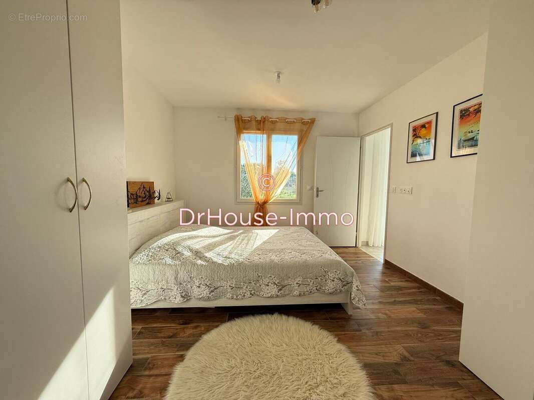 Maison à SAINT-SULPICE-ET-CAMEYRAC