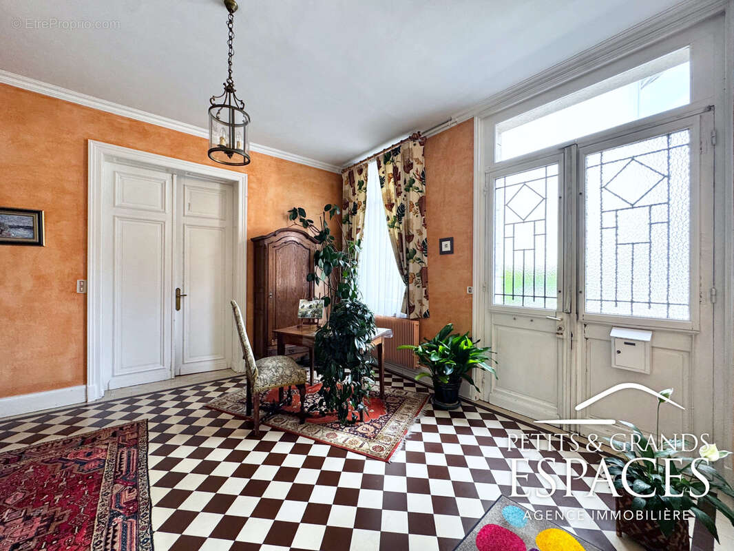 Une propriété de caractère au charme préservé, aux portes de Valenciennes - photo 14