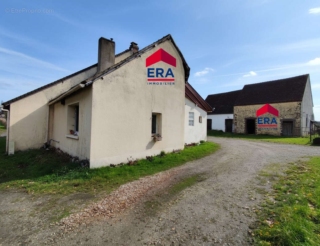 Maison à BRETONCELLES