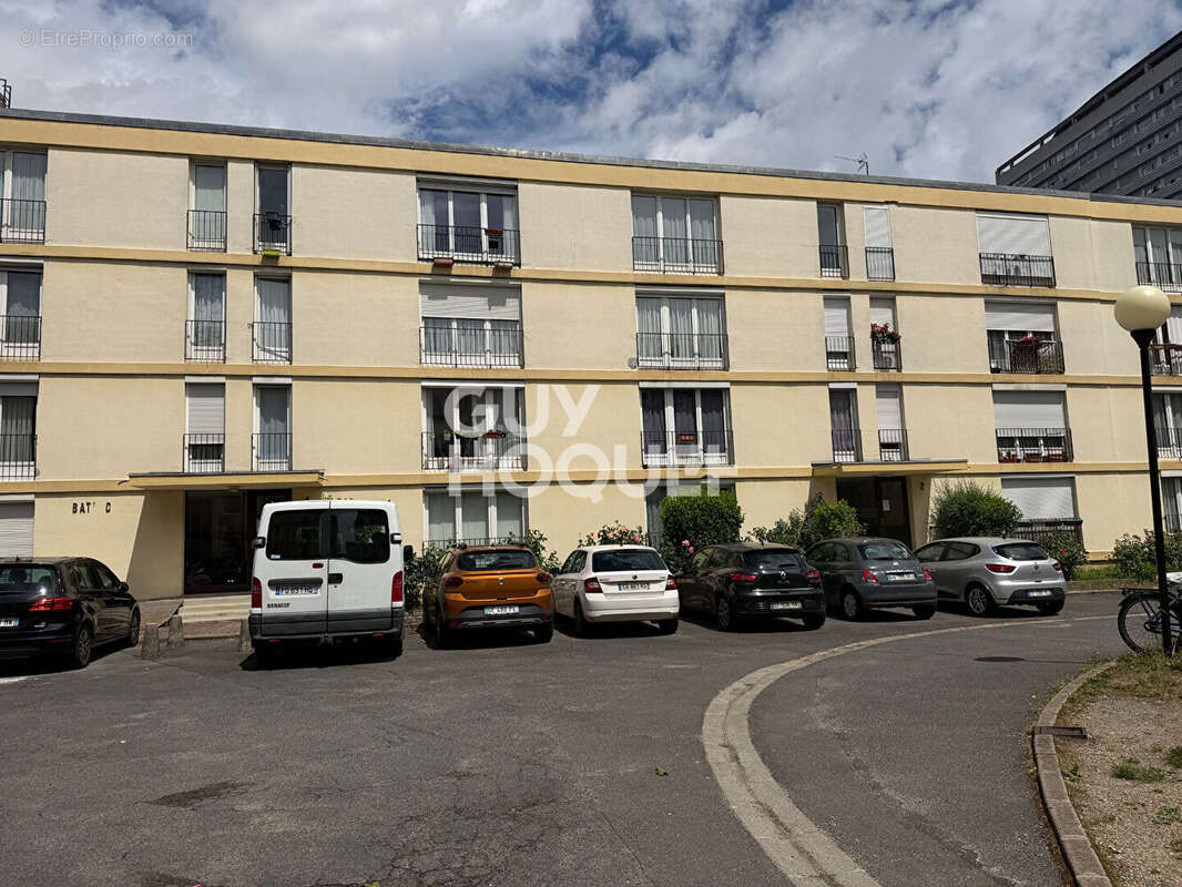 Appartement à MONTREUIL