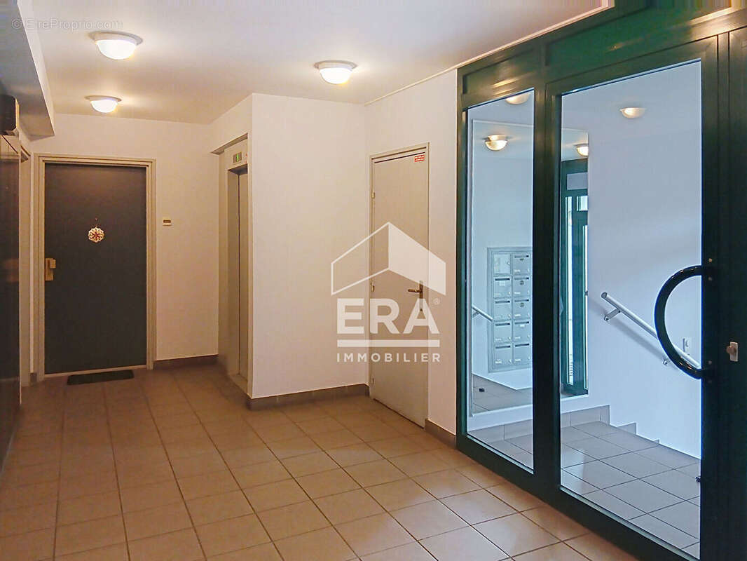 Appartement à JOUY-LE-MOUTIER