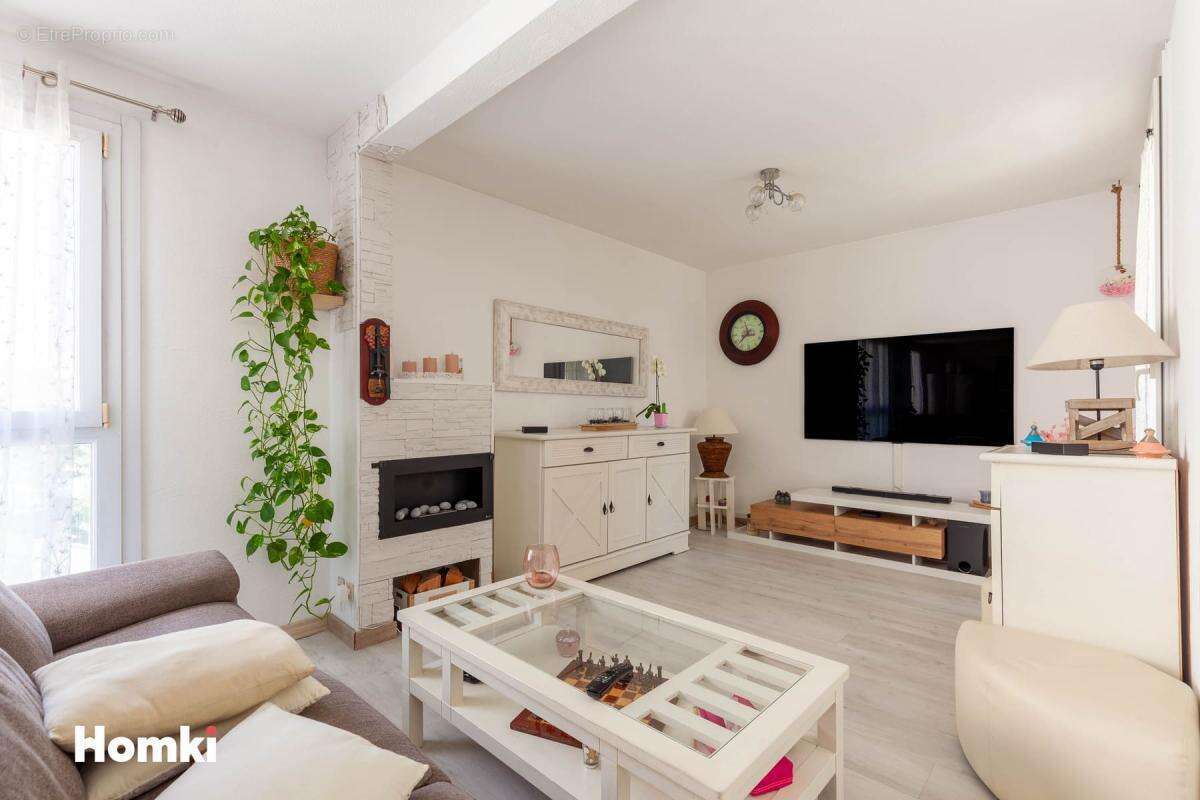 Appartement à MARSEILLE-8E