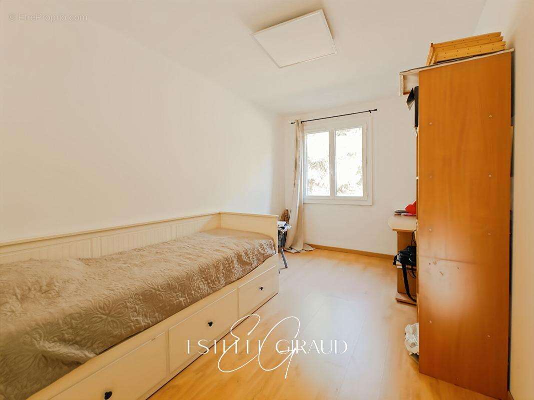 Villa de plain pied, 3 Chambres, Garage, Terrasse, Grand  Jardin - photo 12