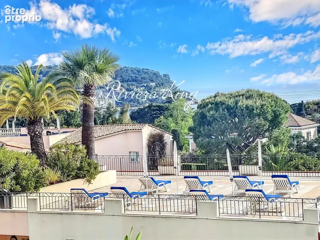 Appartement T3,  Rez-de-jardin rénové avec terrasse, vu jardin, piscine et accès mer - photo 15