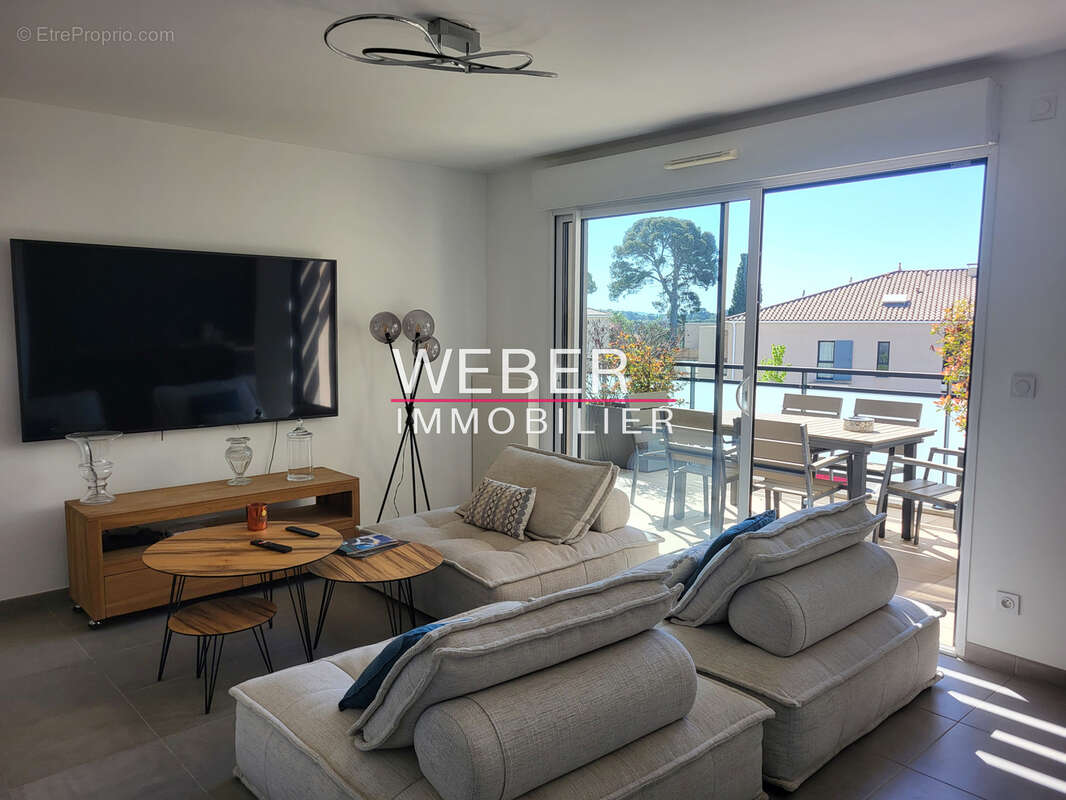 Appartement à OLLIOULES