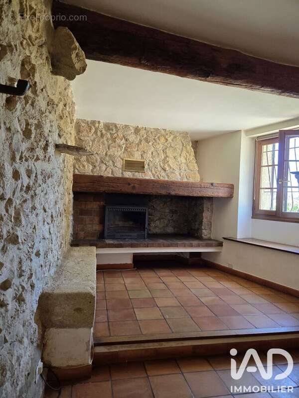 Maison 190 m² à Roquemaure  - photo 6