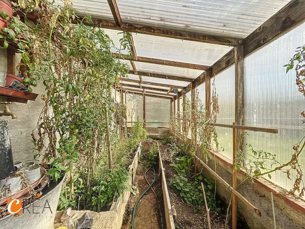 Maison à LACHAPELLE-SOUS-ROUGEMONT