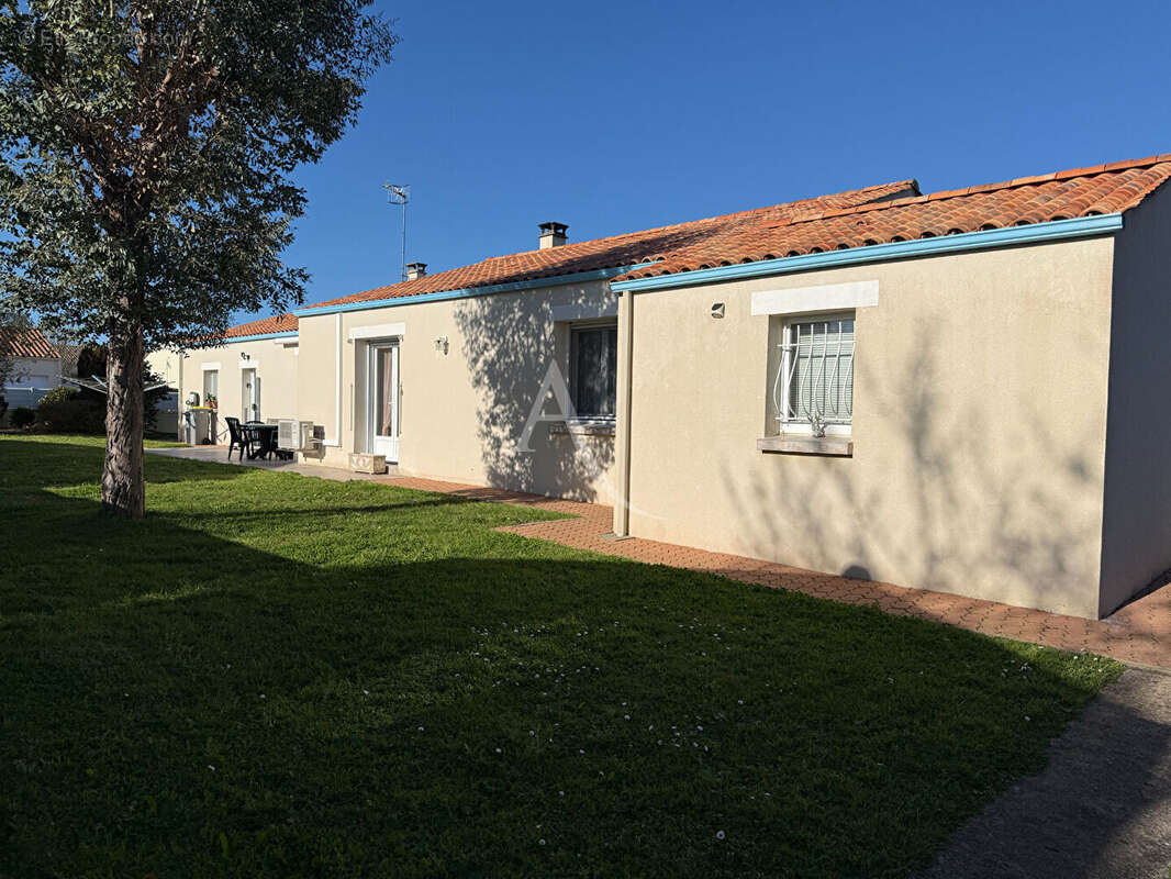 Maison Angles 3 chambres 127m² - photo 2
