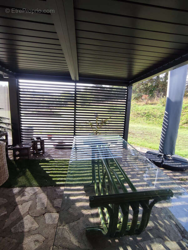 Maison à SAINT-ALYRE-D'ARLANC